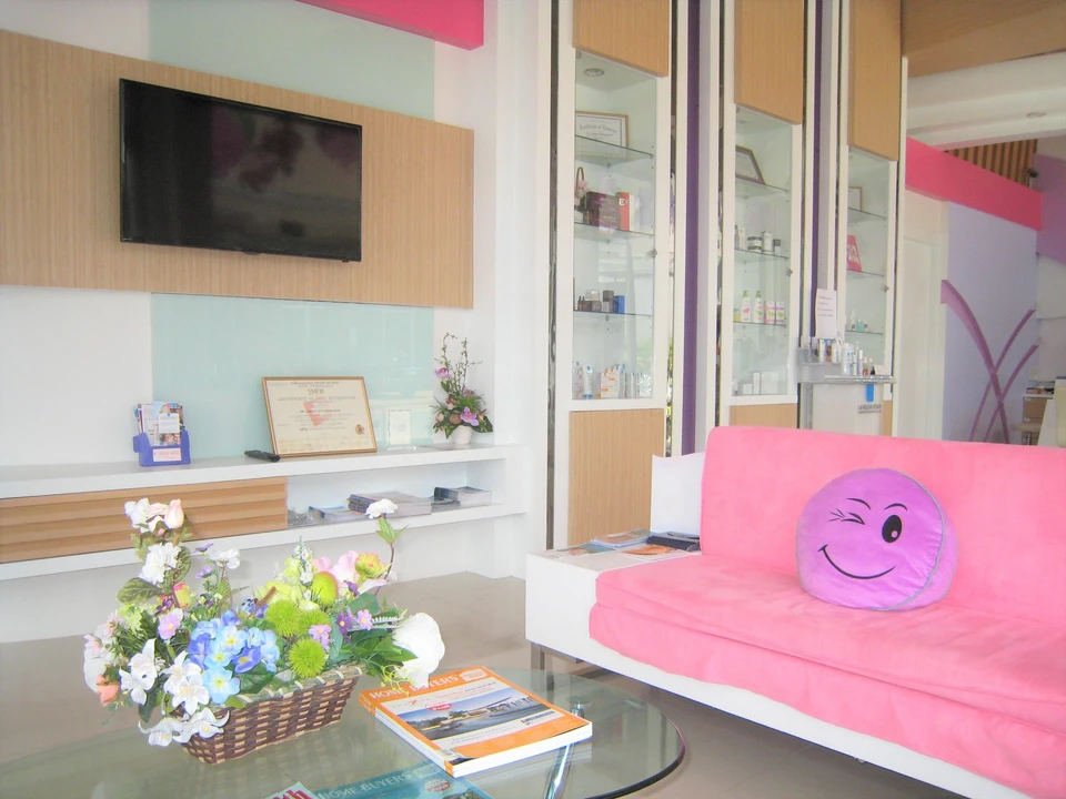 Sarinya Clinic (ศรินยา คลินิก)