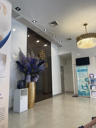 Luxor Clinic [ ลักซอ คลินิก ]