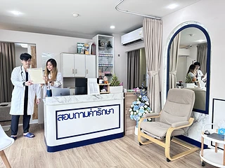 Dr. CK Clinic บ้านหมอซีเค คลินิกเวชกรรมทั่วไป สุขภาพและความงาม โดยแพทย์เวชกรรมทั่วไป