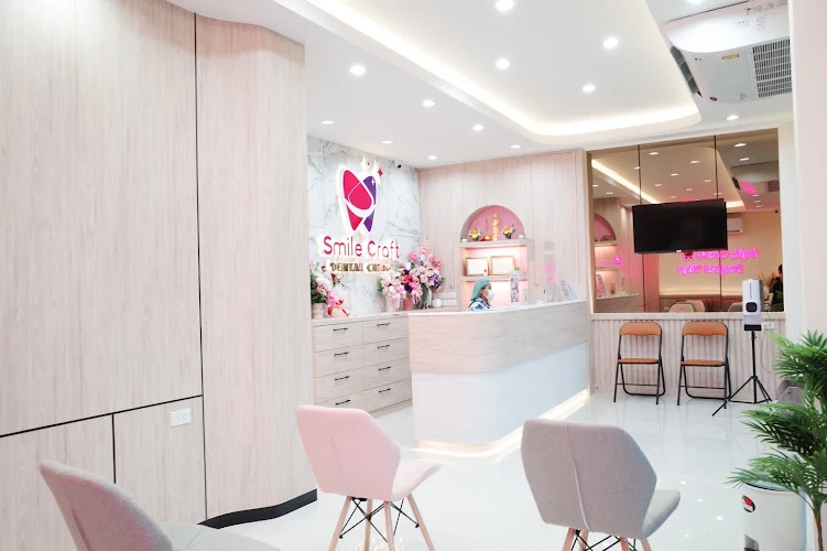 คลินิกสมายล์คราฟท์ บ้านฉาง ทำฟัน จัดฟัน - Smile Craft Dental Clinic