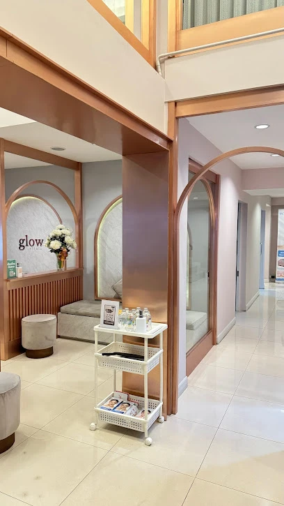 Glow Clinic Thailand