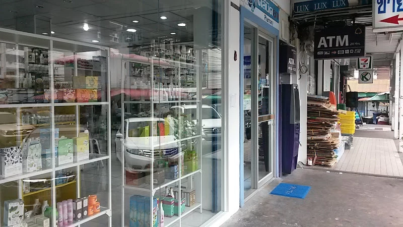 คลีนิคยา ClinicYa Drugstore (药店)