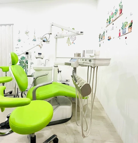 DENTAL HUB CLINIC PHUKET