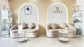 Terra clinic เทอร์ร่า คลินิก โบท็อกซ์ ฟิลเลอร์ ร้อยไหม เลเซอร์ เชียงใหม่