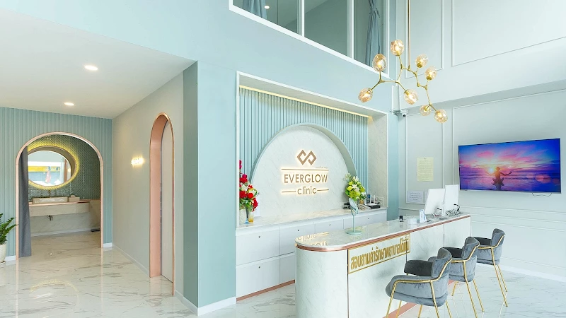 Everglow clinic เอเวอร์โกลว์คลินิก