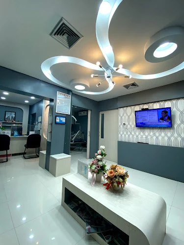 คลินิกทันตกรรมวีสไมล์ ศรีสะเกษ Vsmile dental clinic sisaket