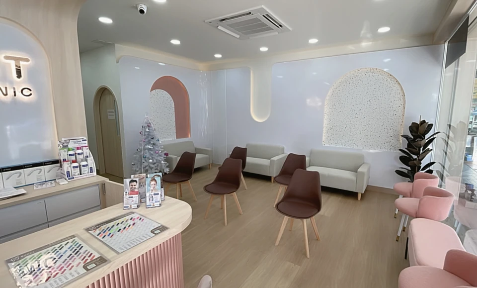 BOOST Dental Clinic คลินิกทันตกรรมและจัดฟัน