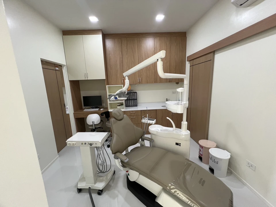 Shiny Smile Dental Clinic