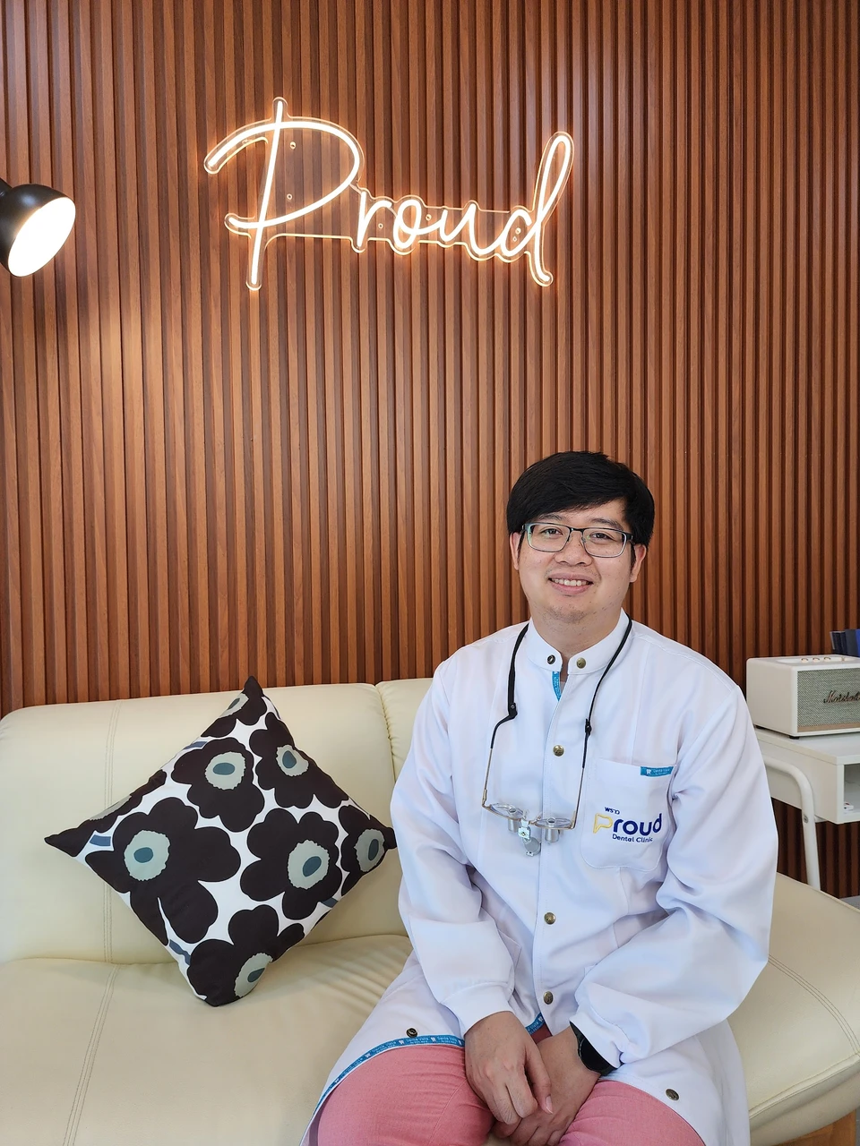 คลินิกทันตกรรมพราว - Proud dental clinic