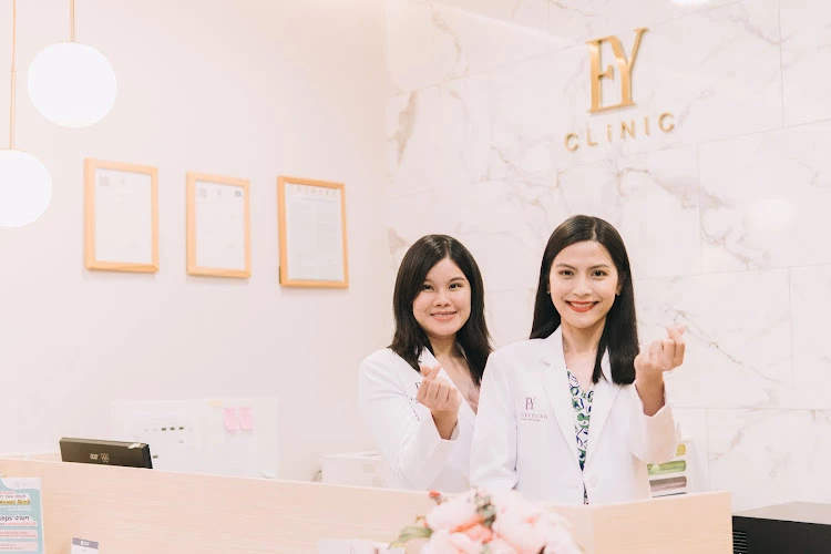 EY Clinic อี วาย คลินิก (รักษาสิว)