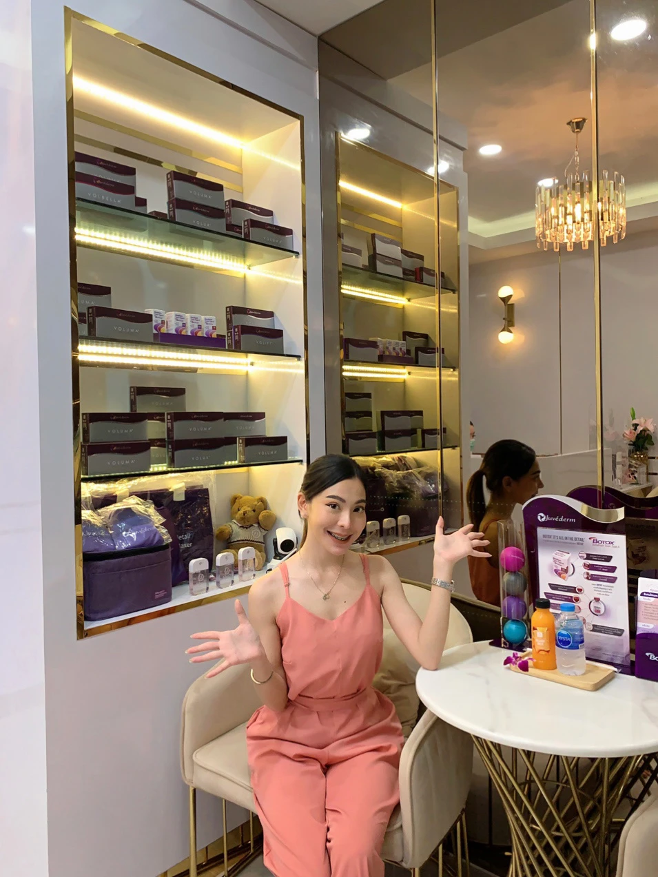 De’Vana Clinic คลินิกความงาม ฉีดโบท็อกซ์ ดูแลผิวหน้าขอนแก่น ฟิลเลอร์ ร้อยไหม ฉีดผิวขาวขอนแก่น