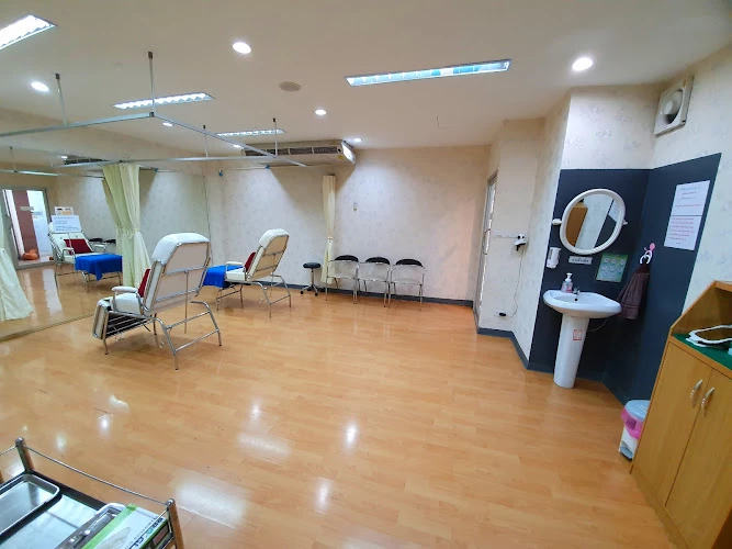 จัสมิน คลินิก - Jasmine Clinic