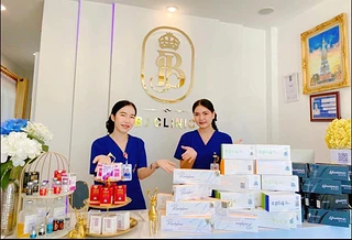 BJ Aura Clinic บีเจ ออร่าคลินิกเวชกรรม สาขาธาตุพนม