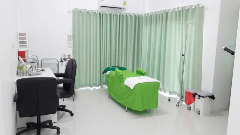 Lalyz Clinic ลลิสคลินิกเวชกรรม อุตรดิตถ์