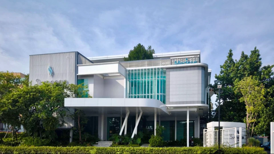 Sureenan Clinic หมอใบเตย