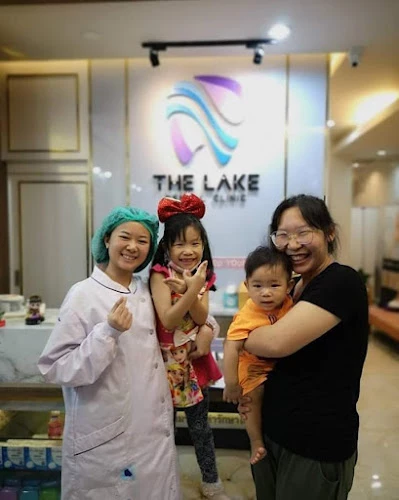 THE LAKE คลินิกทันตกรรม เดอะเลค ทำฟัน จัดฟัน วีเนียร์ รากเทียม รักษารากฟัน ฟอกสีฟัน ทำฟัน จัดฟัน- ขอนแก่น ศรีจันทร์