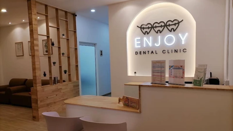 Enjoy Dental Clinic (คลินิกทันตกรรมเอนจอย)